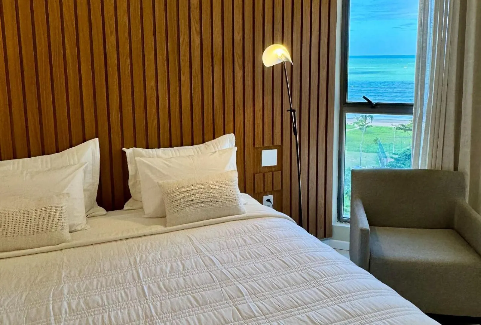 Urban Home Stay - Beira Mar Internacional Recife Apartament